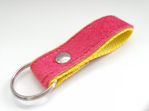 Skinalp Breloczek Red&amp;Yellow skialpinizm.jpg